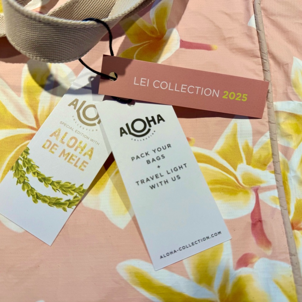 Aloha Collection - Picture 10 of 15